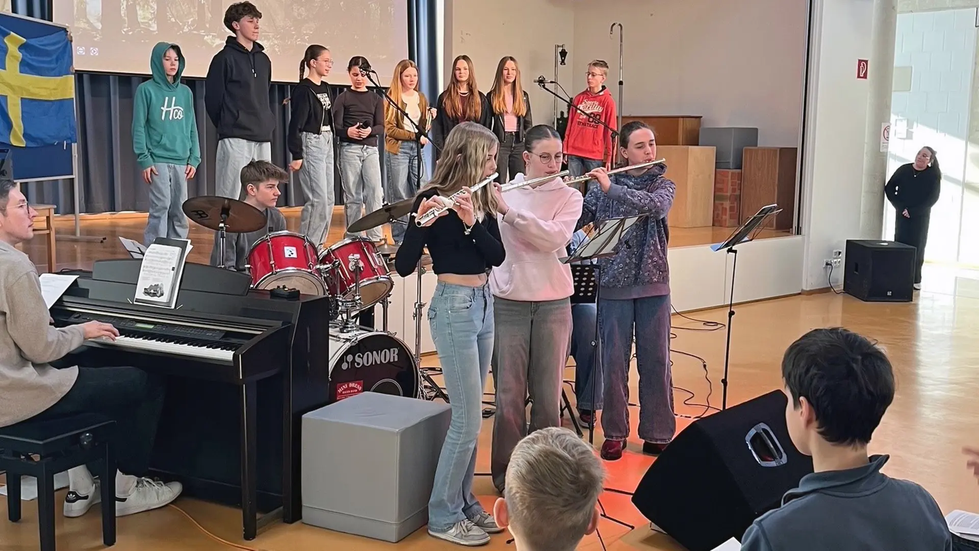 Reise durch Europa: Schüler aus Dassel gewinnen Preis mit Musical