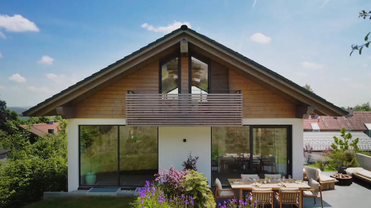 Soziallotterie: Villa-Verlosung für den guten Zweck