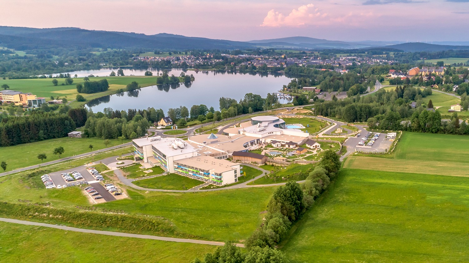 einen Aufenthalt für 2 Personen im Doppelzimmer Standard, 2 Übernachtungen mit Frühstück, im Siebenquell GesundZeitResort