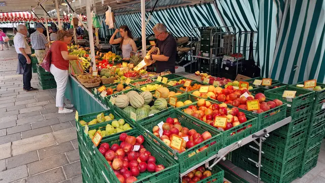 Erntedankfest auf dem Wochenmarkt: Musik, Aktionen und Verlosung