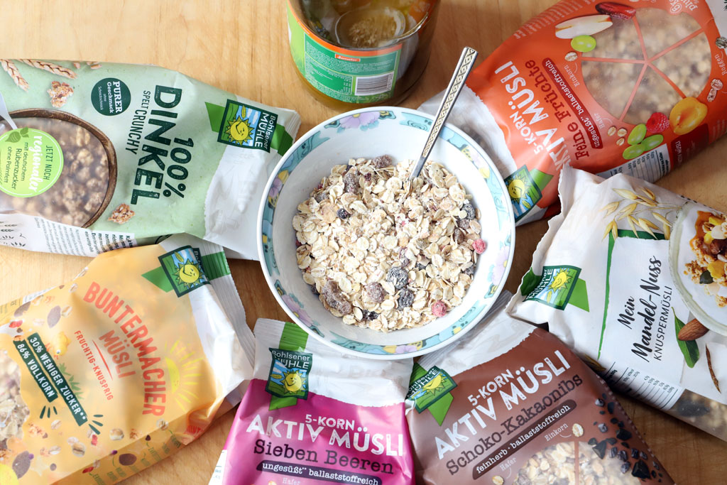 Einen guten Start in einen neuen Tag gibt es in diesem Monat drei Pakete randvoll mit Müsli aus dem Hause Bohlsener Mühle zu