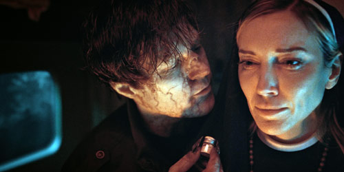wir gemeinsam mit Lighthouse Home Entertainment zwei Blu-rays des Filmes