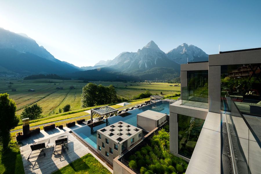 Wellness-Reisen im Gesamtwert von 23.000 € Bitte wählen Sie Ihre Favoriten aus