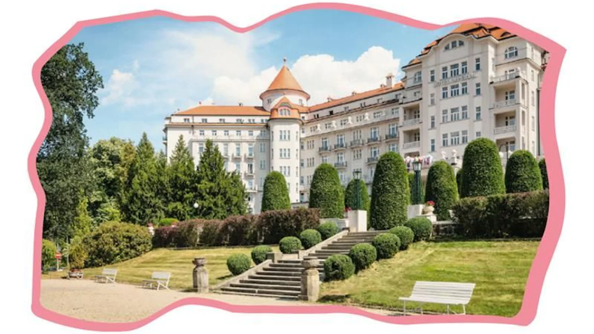 1 × Vier Tage Wellness-Aufenthalt für zwei Personen im Spa Hotel Imperial inkl. Frühstück, Abendbuffet, Fitness, Wellness, Fahrkarten und 200‑Euro‑Gutschein