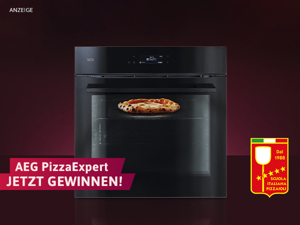 AEG 7000 PizzaExpert Multifunktionsbackofen inklusive des vollständigen Profi-Ausstattungssets im Gesamtwert von 1.525 Euro