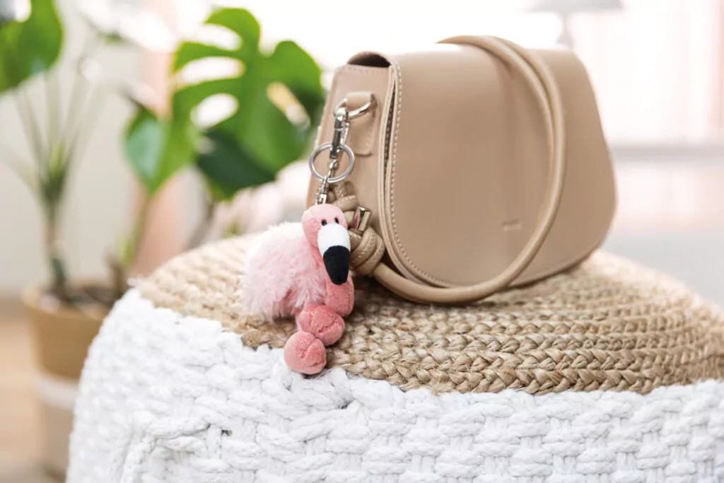 20 × Flamingo‑Anhänger aus Plüsch (pink) im Wert von 7 €