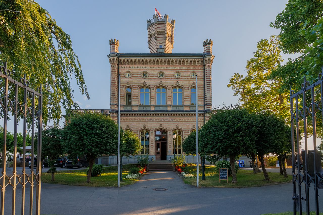 Eine genussvolle Auszeit im historischen Schloss Montfort am Bodensee