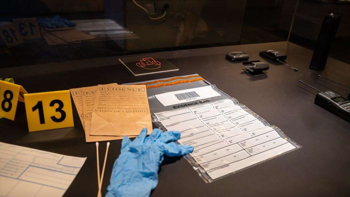 10 × Eintrittskarte für die True‑Crime‑Ausstellung Serienkiller